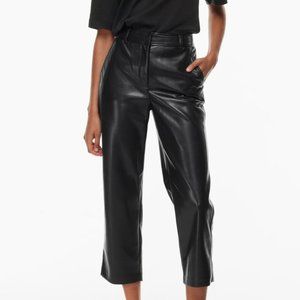 Aritzia Babaton Command Cropped Pant